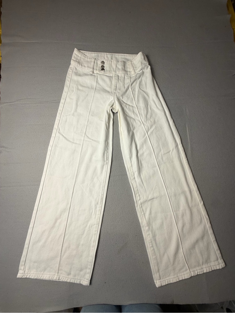 Cider White Women's Wide-Leg Jeans with Front Seams S